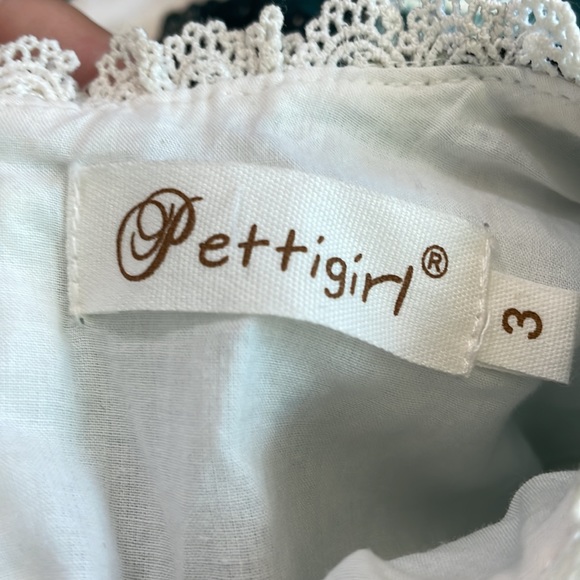 Girls Christmas dress - Picture 3 of 3